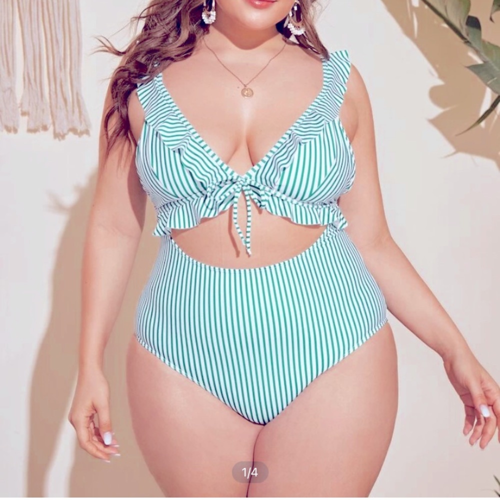 Bathing suit